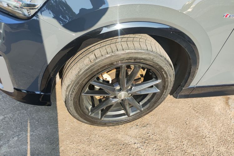 奥迪Q2L 2020款 35 TFSI 进取动感型车身外观6007