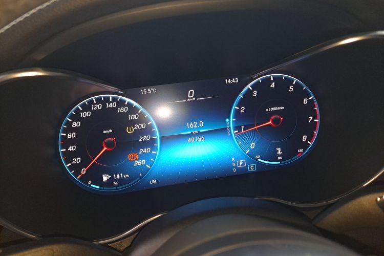 奔驰C级 2021款 C 200 L 时尚型运动版中控内饰14