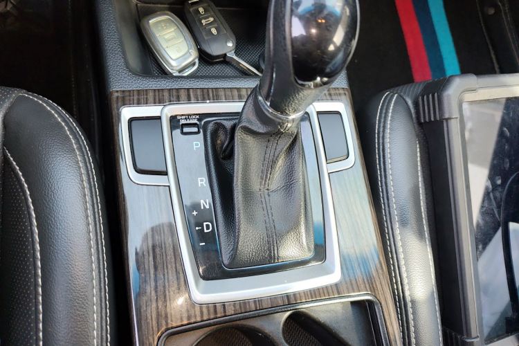 现代 名图 2016款 1.6T 自动智能型GLS中控内饰18