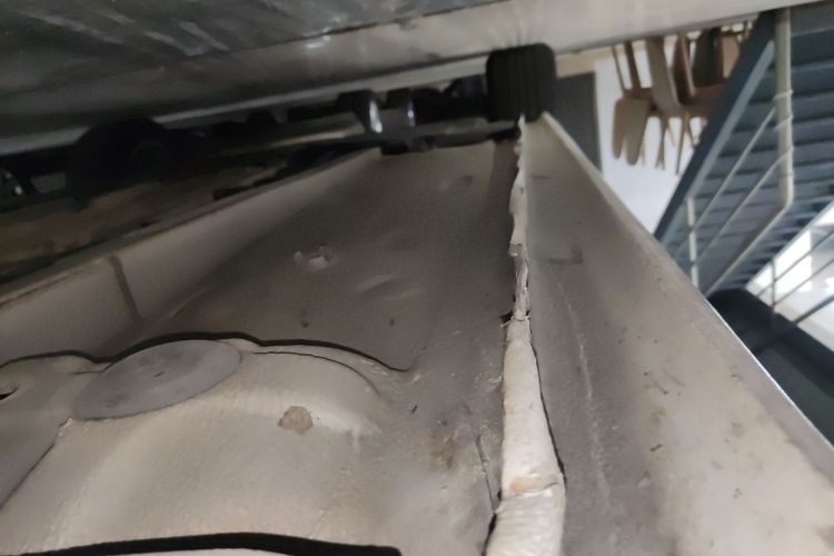 标致308 2016款 1.6L 自动豪华版局部细节9001