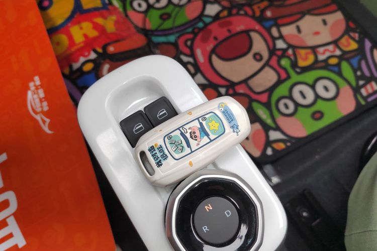 吉利银河 熊猫 2025款 210km 元气熊中控内饰11