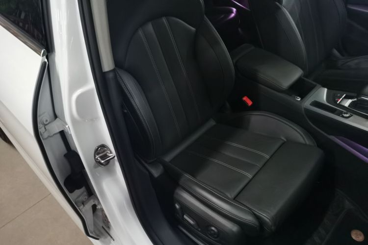 奥迪A4L 2024款 40 TFSI 时尚动感型局部细节41