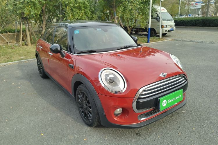 MINI 2016款 1.5T COOPER 五门版车身外观3