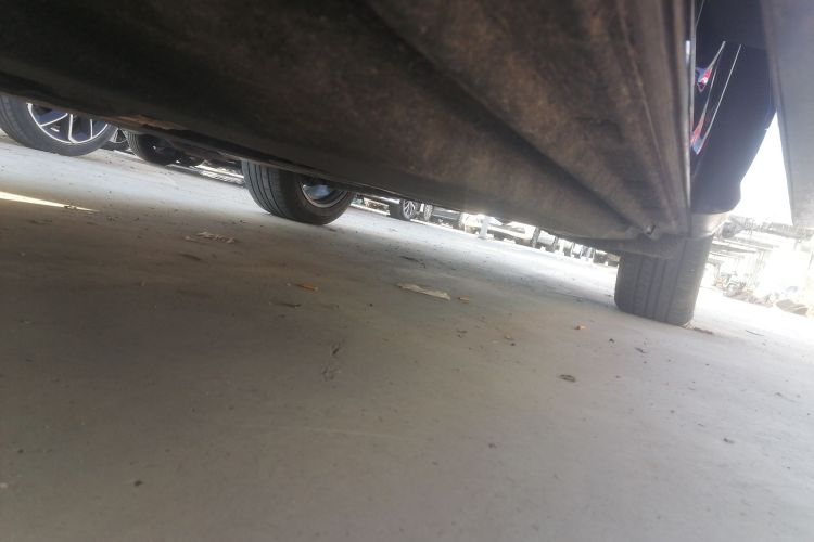 奥迪Q5L 2018款 45 TFSI 尊享时尚型 国V局部细节9002