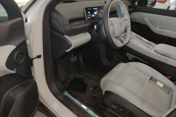 蔚来ES6 2023款 75kWh中控内饰20