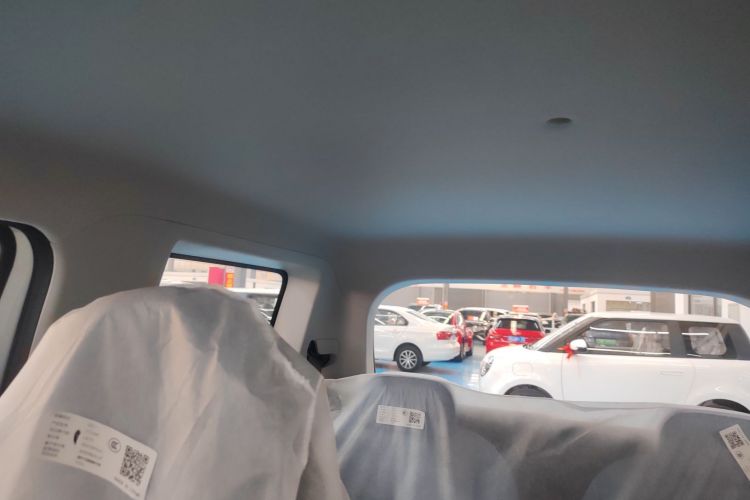 吉利银河 2024款 熊猫mini 200km 耐力熊中控内饰22