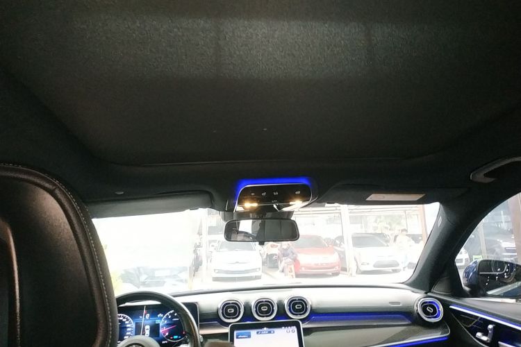 奔驰C级 2022款 C 260 L 运动版局部细节22