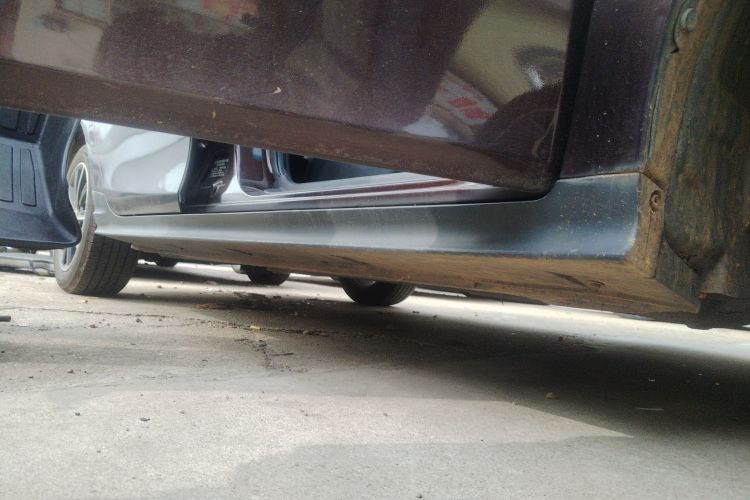 吉利汽车 帝豪 2017款 两厢RS百万款 1.5L CVT向上版局部细节9001