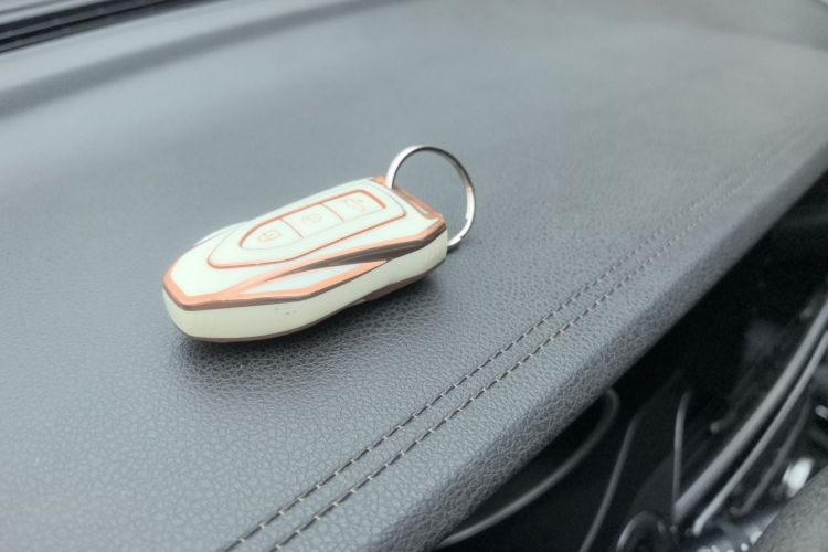 猎豹汽车 猎豹CS10 2016款 2.0T 自动领先型中控内饰11