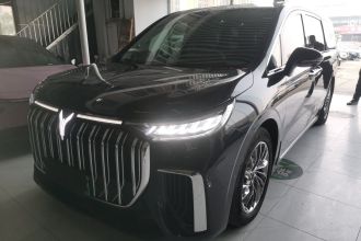 岚图汽车 岚图梦想家 2022款 低碳版 梦+智享包