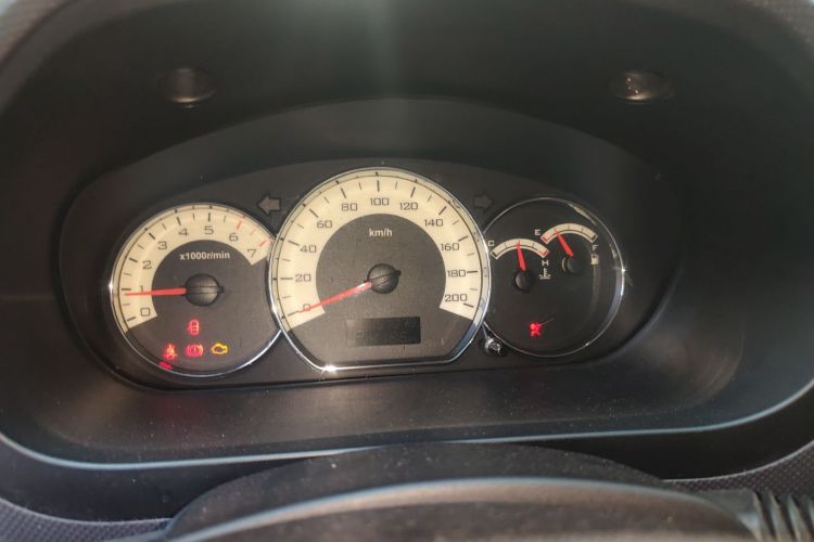 五菱汽车 五菱宏光 2014款 1.5L S自动豪华型中控内饰14