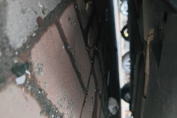 福特 福克斯 2012款 三厢 1.6L 手动风尚型局部细节9004