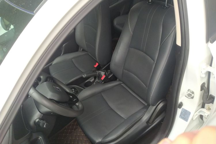 长安 悦翔 2019款 1.5L DCT 联动云版中控内饰19