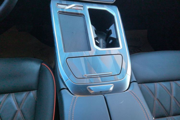 哈弗神兽 2022款 1.5T 智享版中控内饰18