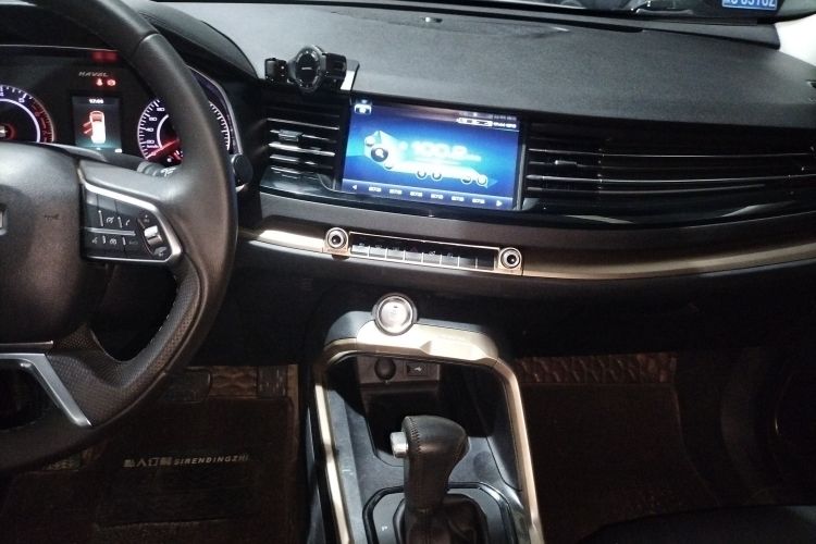 哈弗H6 2019款 蓝标 2.0GDIT 自动豪华智联版中控内饰16