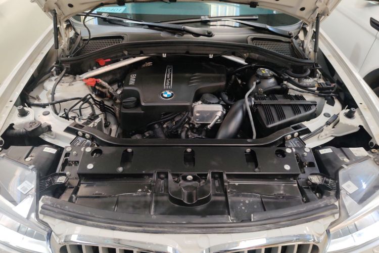 宝马X4 2014款 xDrive20i X设计套装局部细节24