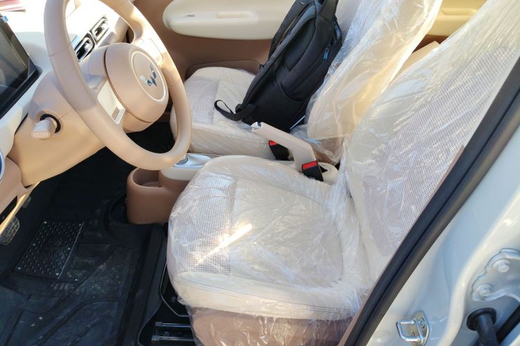 五菱汽车 宏光MINIEV 2025款 四门版 进阶款中控内饰19