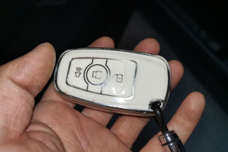 哈弗H6 2017款 蓝标 运动版 1.5T 自动两驱豪华型中控内饰11