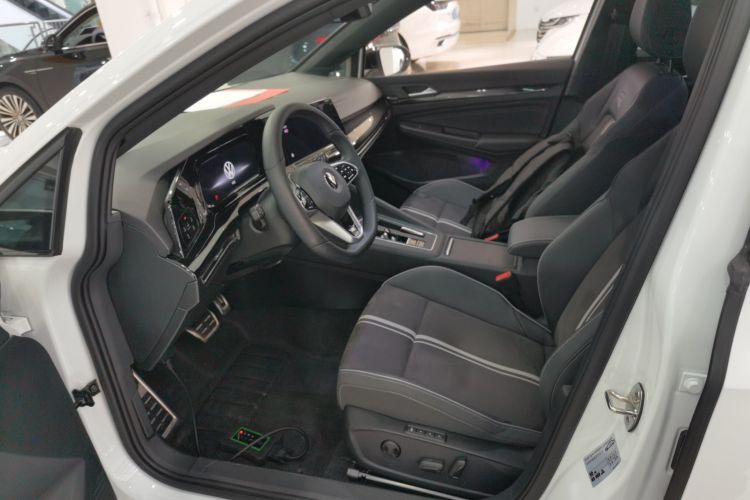 大众 高尔夫 2023款 改款 280TSI DSG R-Line局部细节19