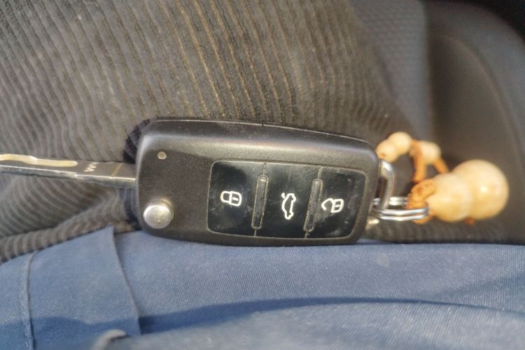 大众 高尔夫 2014款 1.6L 自动舒适型中控内饰7001