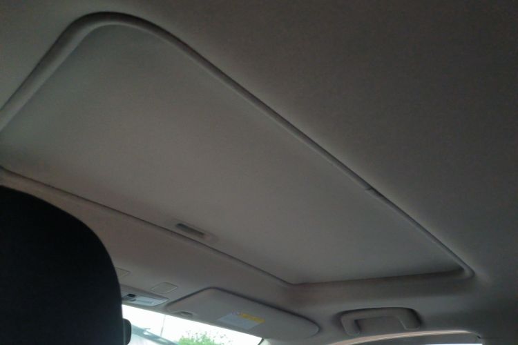 三菱 欧蓝德 2020款 2.4L 四驱致享版 7座中控内饰22