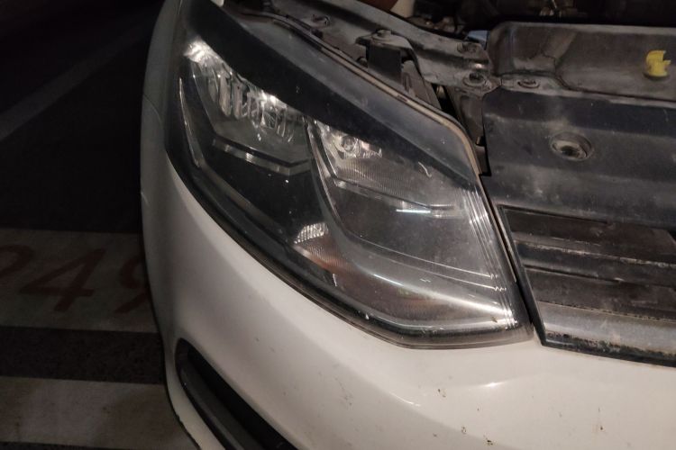 大众 Polo 2016款 1.6L 自动舒适型车身外观8