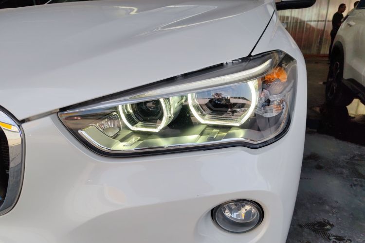 宝马X1新能源 2019款 xDrive25Le 里程升级版车身外观36