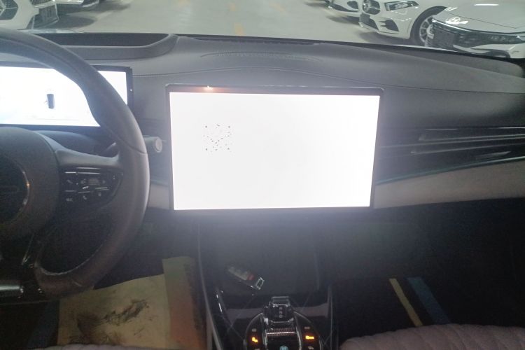 比亚迪 海豹 2022款 700km 长续航后驱版中控内饰16