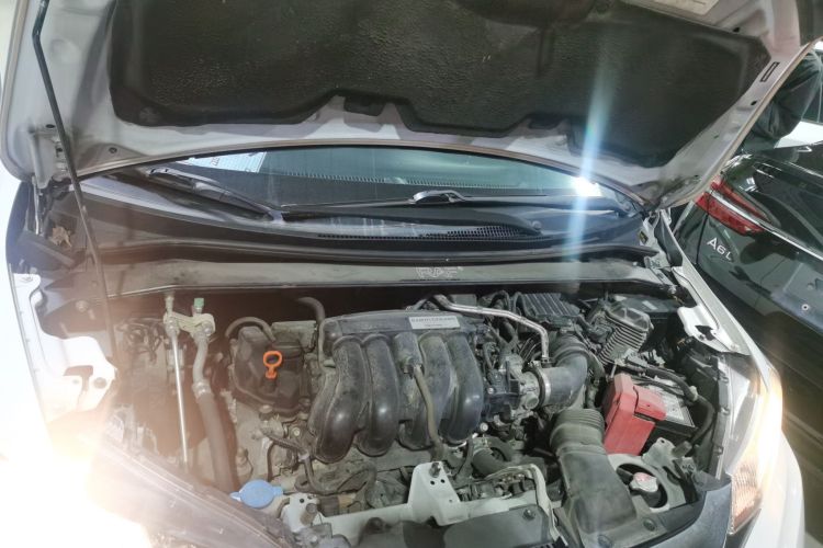 本田 飞度 2018款 1.5L CVT舒适天窗版局部细节24