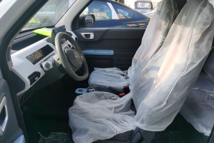 吉利银河 2024款 熊猫mini 200km 耐力熊中控内饰19