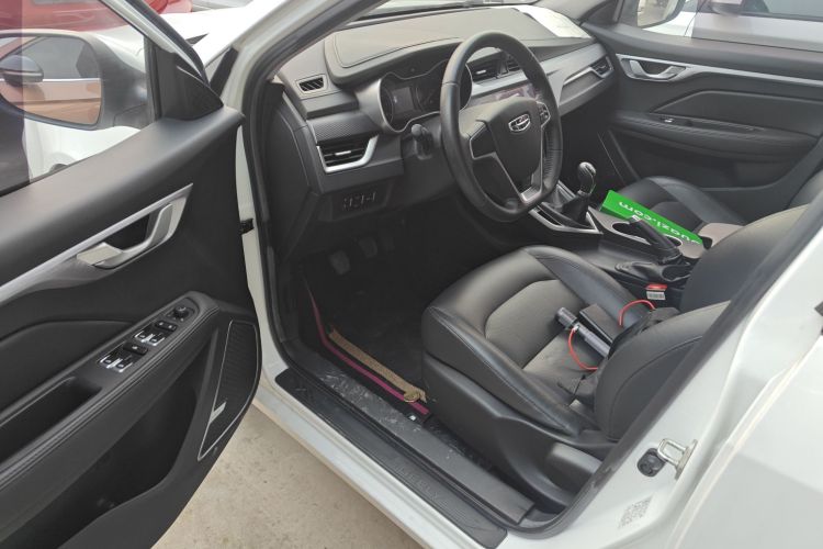 吉利汽车 远景 2020款 1.5L 手动亚运版中控内饰20
