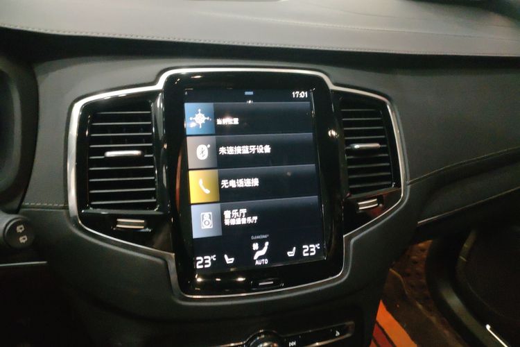 沃尔沃XC90新能源 2022款 E驱混动 T8 智尊豪华版 7座中控内饰16