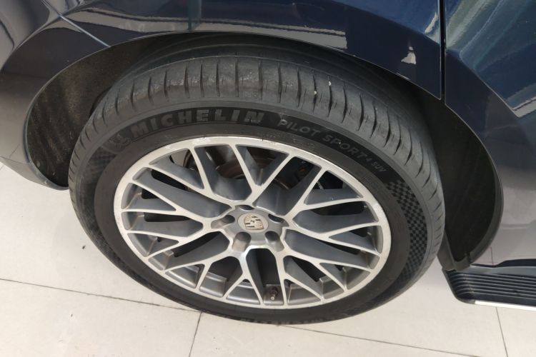 保时捷 2017款  Macan 2.0T车身外观6003