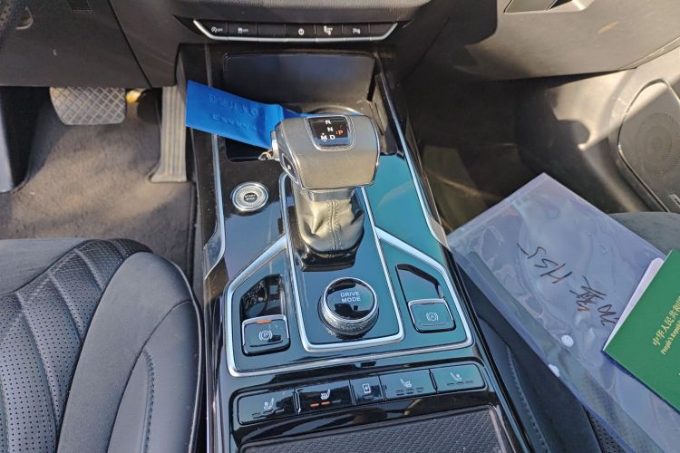 红旗HS5 2022款 2.0T 智联旗享版局部细节18