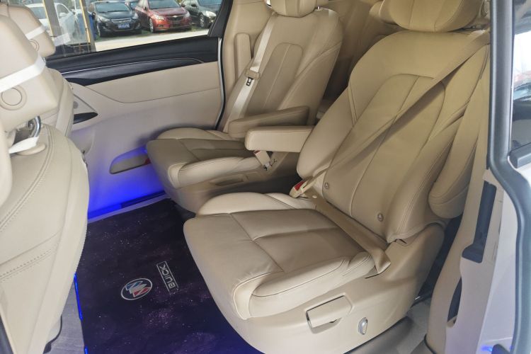 别克GL8 2023款 ES陆尊 尊享型中控内饰7004