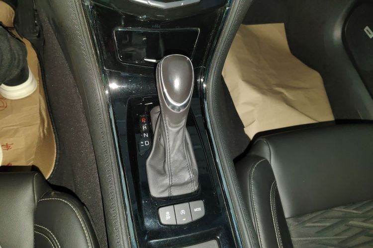 凯迪拉克ATS-L 2017款 28T 技术型中控内饰18