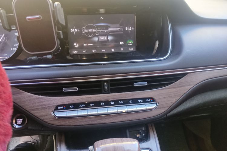 广汽传祺 传祺M6 2019款 270T 自动尊享版（七座）国V中控内饰16