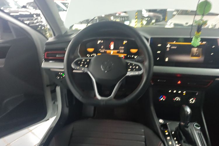 大众 朗逸 2024款 300TSI DSG星空满逸版中控内饰13