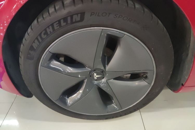 特斯拉 Model 3 2020款 改款 标准续航后驱升级版车身外观6007