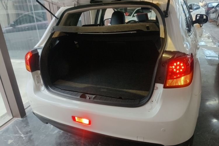 三菱 劲炫ASX 2018款 2.0L CVT两驱尊享版局部细节23