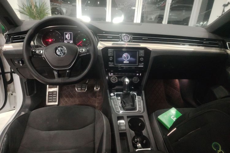 一汽-大众CC 2019款 330TSI 华颜版 国VI中控内饰12