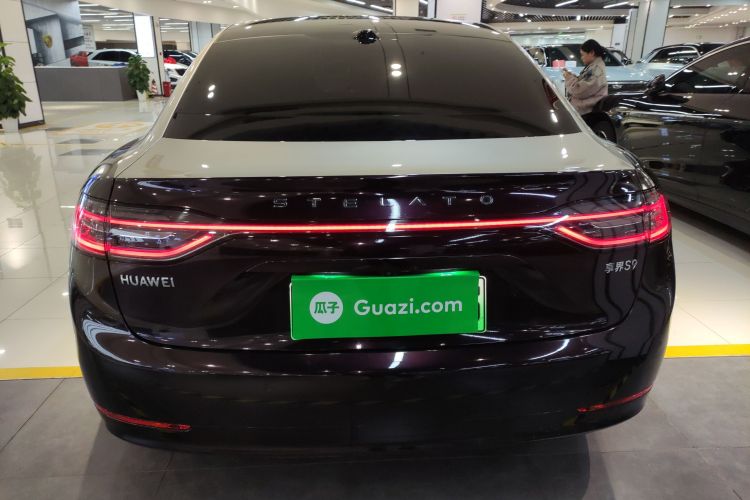 鸿蒙智行 享界S9 2024款 纯电 Ultra 四驱旗舰版车身外观6
