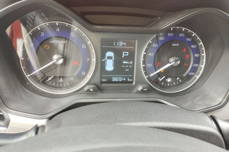 吉利汽车 远景X3 2019款 升级版 1.5L CVT尊贵型中控内饰14