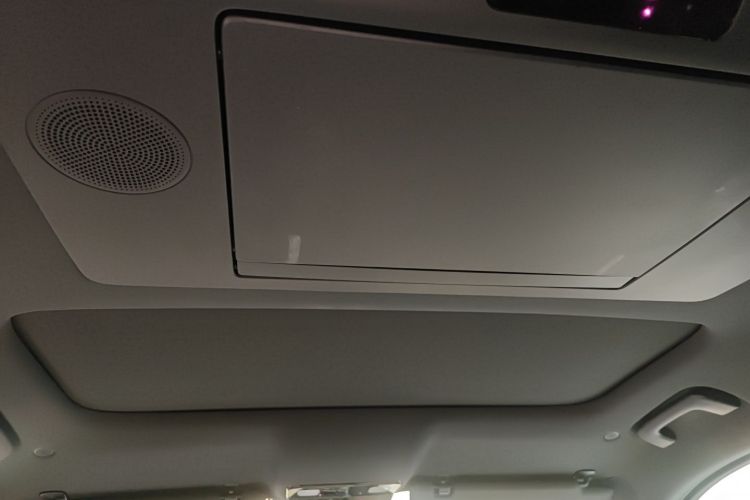 理想汽车 理想L9 2022款 Max中控内饰22