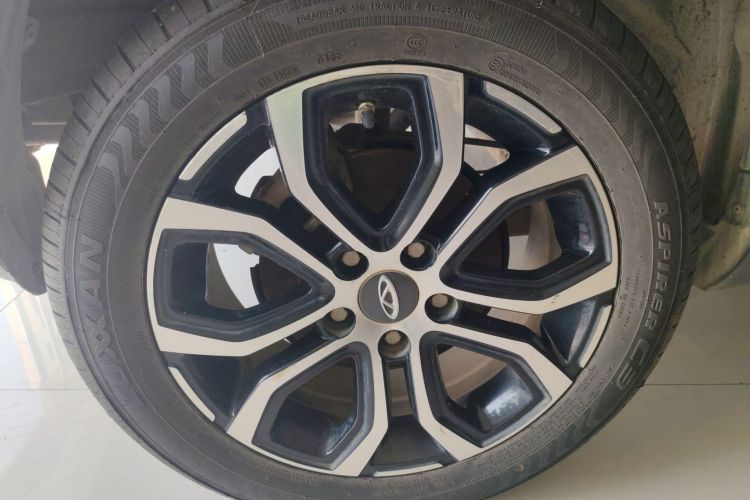 奇瑞 瑞虎3X 2018款 1.5L 手动精英版车身外观6008