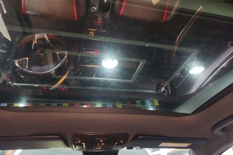 奔驰A级AMG(进口) 2017款 改款 AMG A 45 4MATIC局部细节22