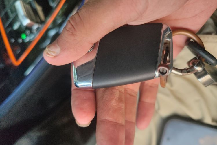 星途追风C-DM 2023款 1.5TCI-DHT 80KM乘风起版中控内饰7001