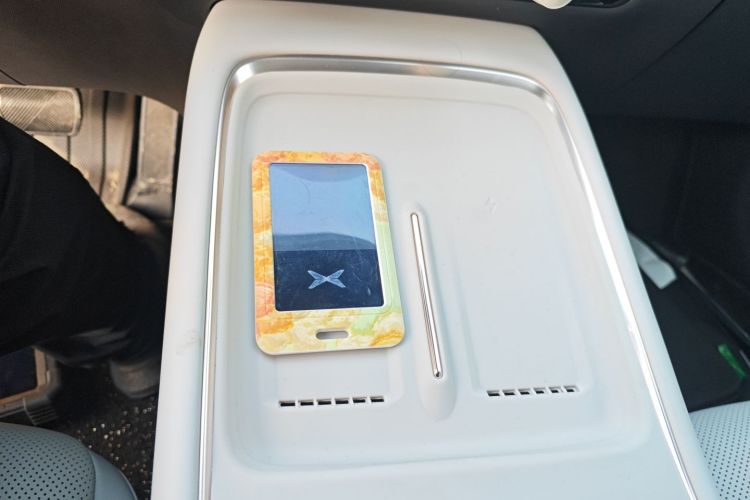 小鹏P7+ 2024款 超长续航 Max中控内饰11