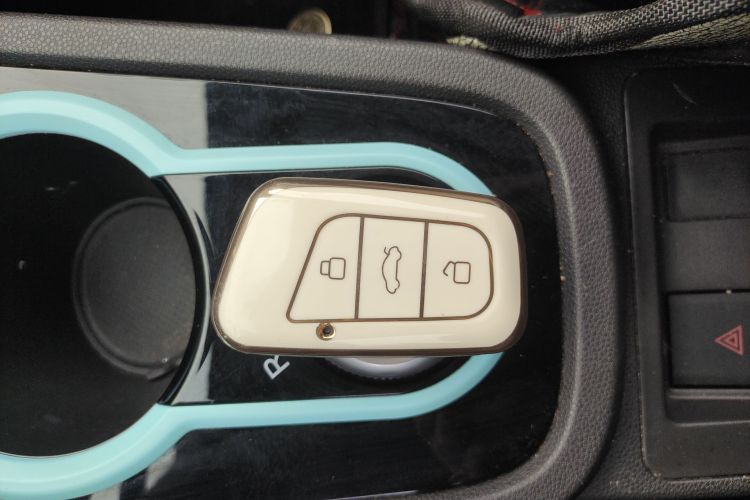 奇瑞 小蚂蚁 2021款 15万蚁粉款 蚁酷版 磷酸铁锂中控内饰11