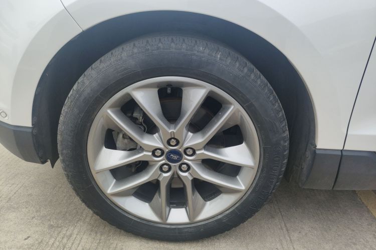 福特 锐界 2016款 EcoBoost 245 四驱尊锐型 7座车身外观35